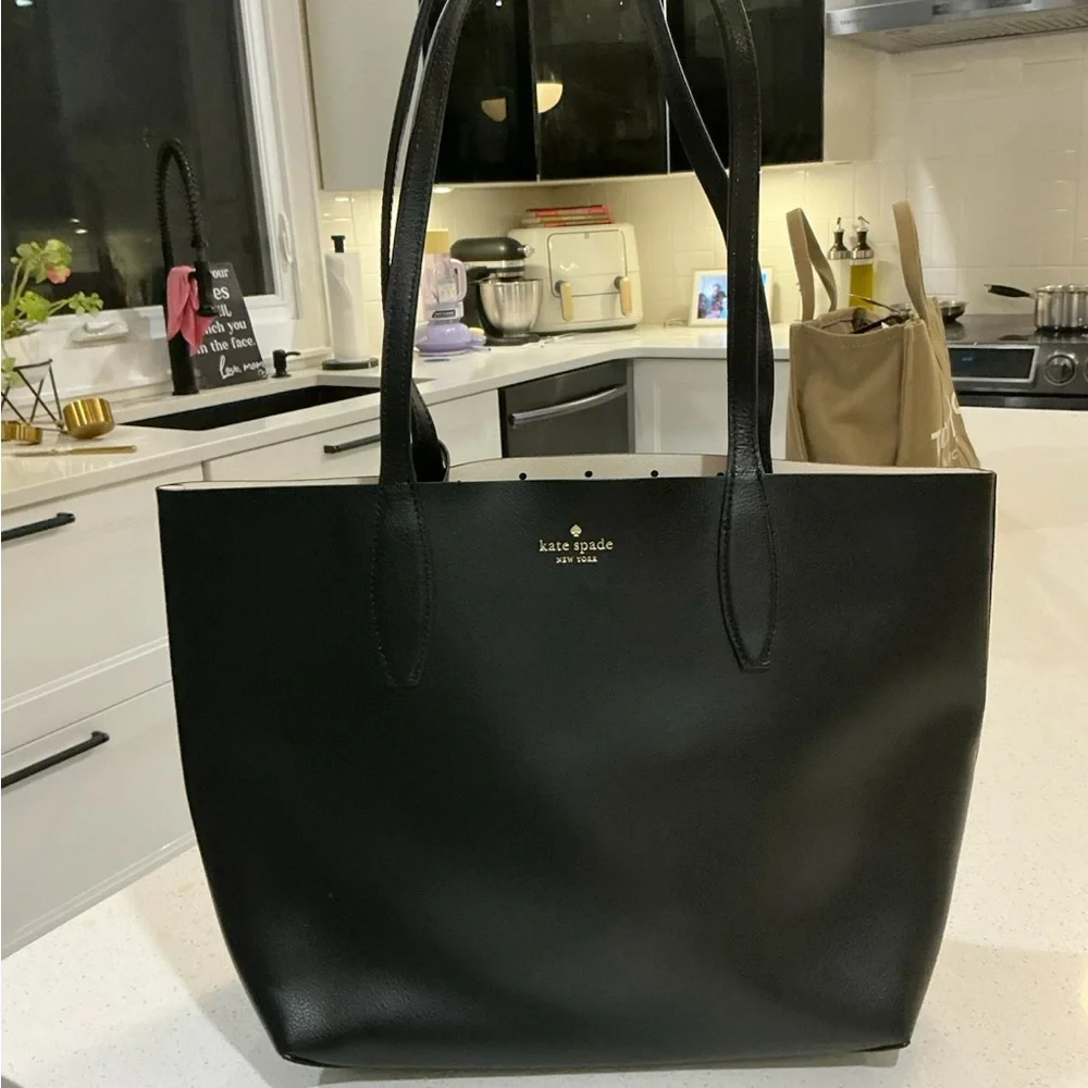 Disney x Kate Spade Beauty and the Beast Black Tote - Picture 2 of 8